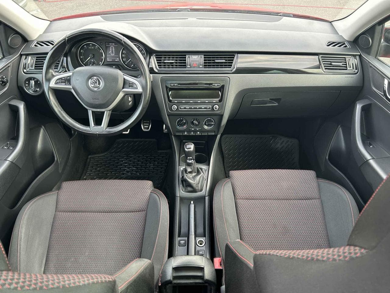 2014 Škoda RAPID - 8