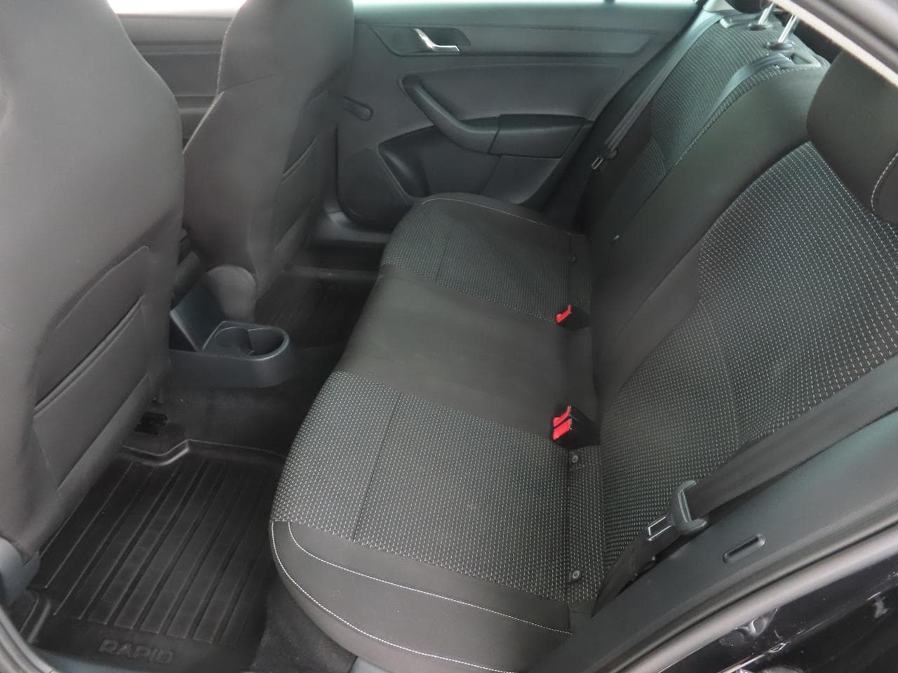2012 Škoda RAPID - 15