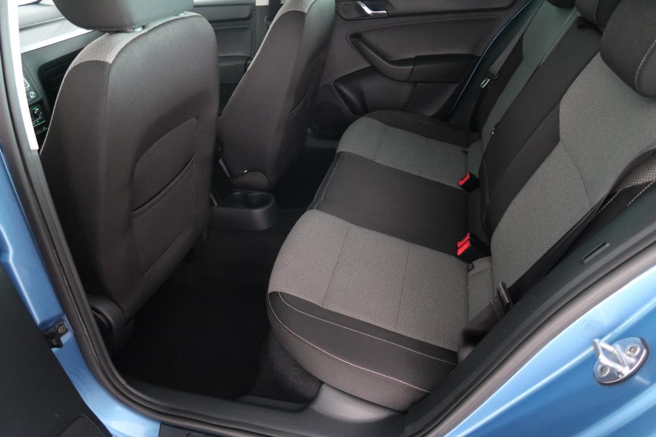 2012 Škoda RAPID - 15