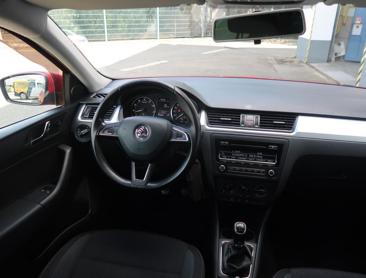 2013 Škoda RAPID - 9
