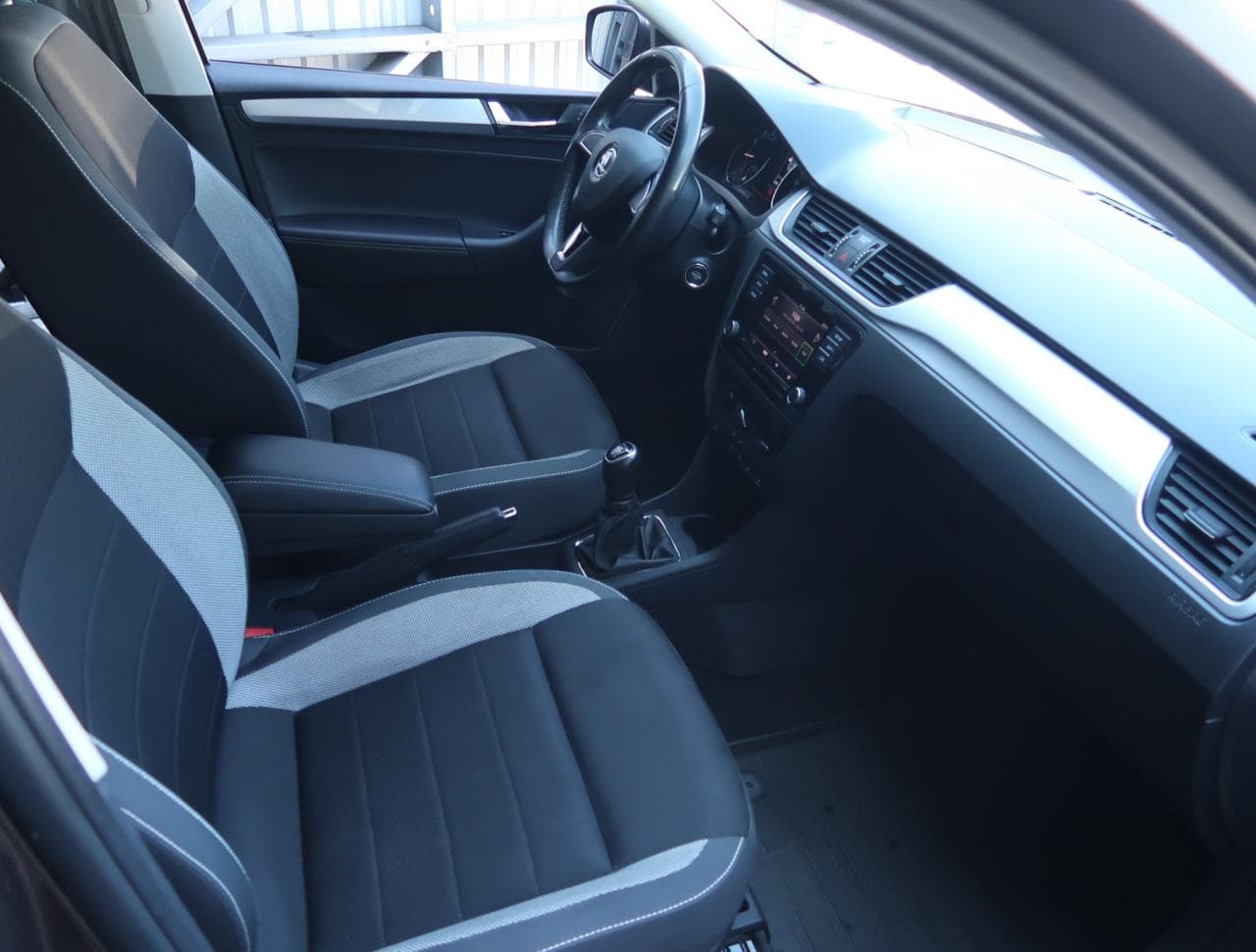 2018 Škoda RAPID - 12