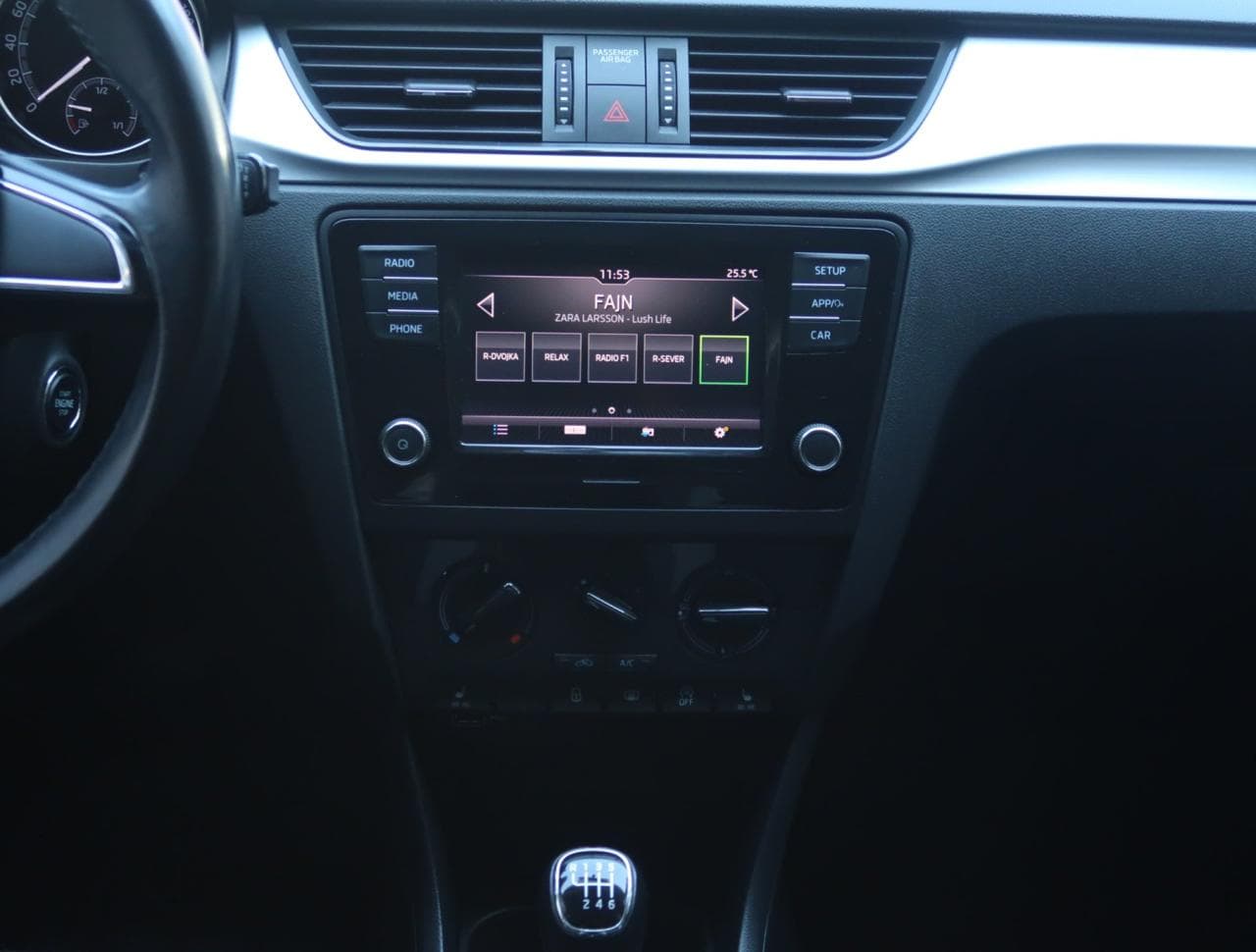 2018 Škoda RAPID - 18