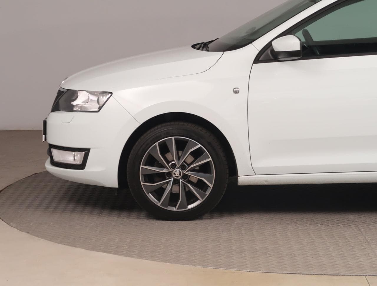 2015 Škoda RAPID - 20
