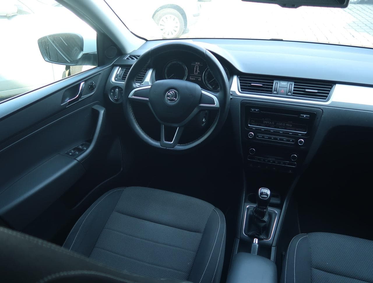 2015 Škoda RAPID - 9
