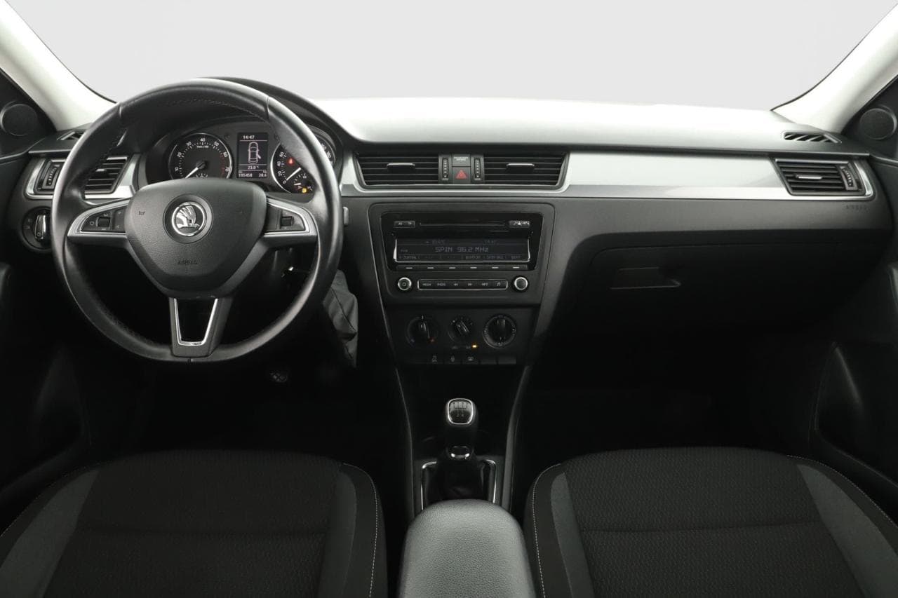 2013 Škoda RAPID - 9