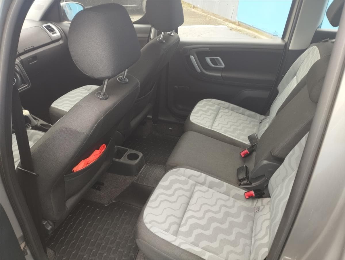 2008 Škoda Roomster - 10