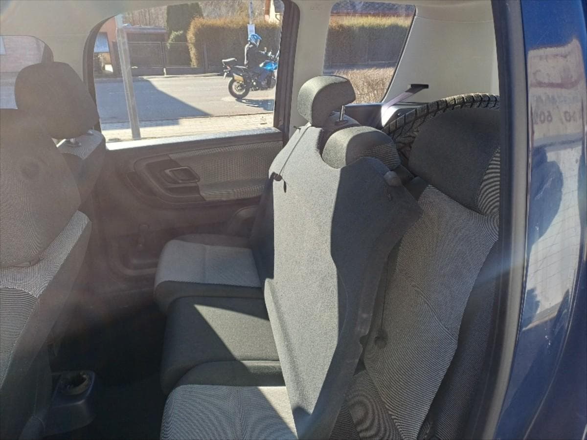 2011 Škoda Roomster - 10