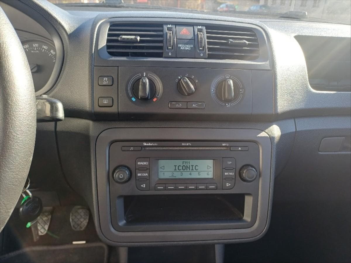 2011 Škoda Roomster - 9