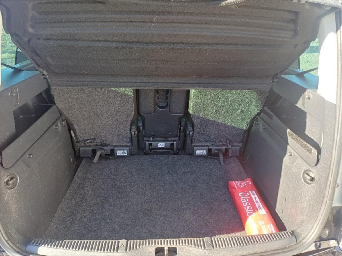 2011 Škoda Roomster - 11