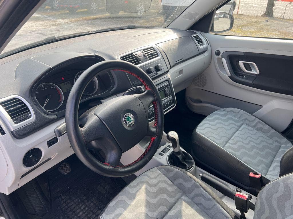 2007 Škoda ROOMSTER - 11