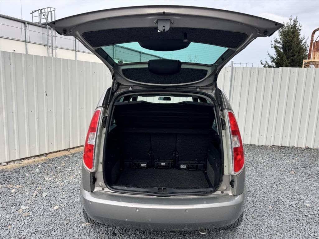 2009 Škoda Roomster - 23