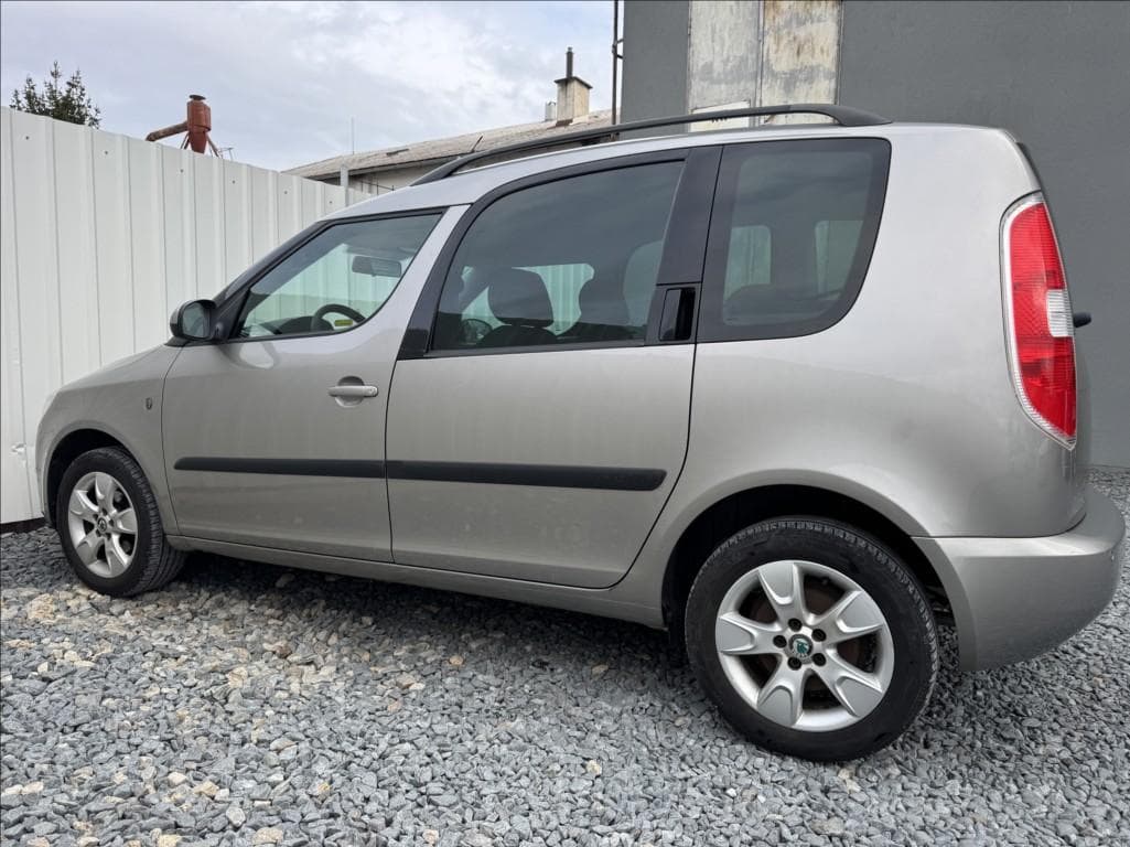 2009 Škoda Roomster - 35