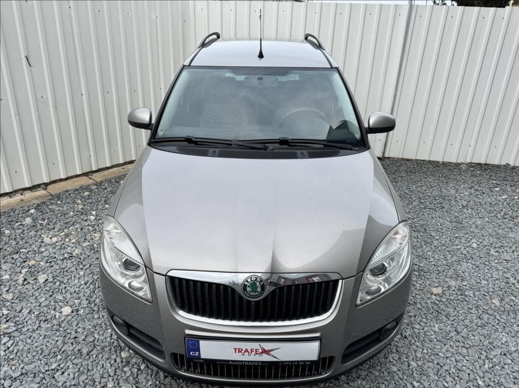 2009 Škoda Roomster - 11