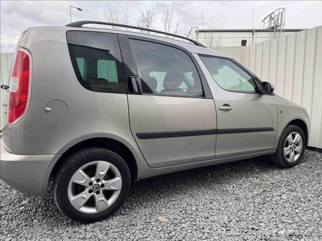 2009 Škoda Roomster - 33