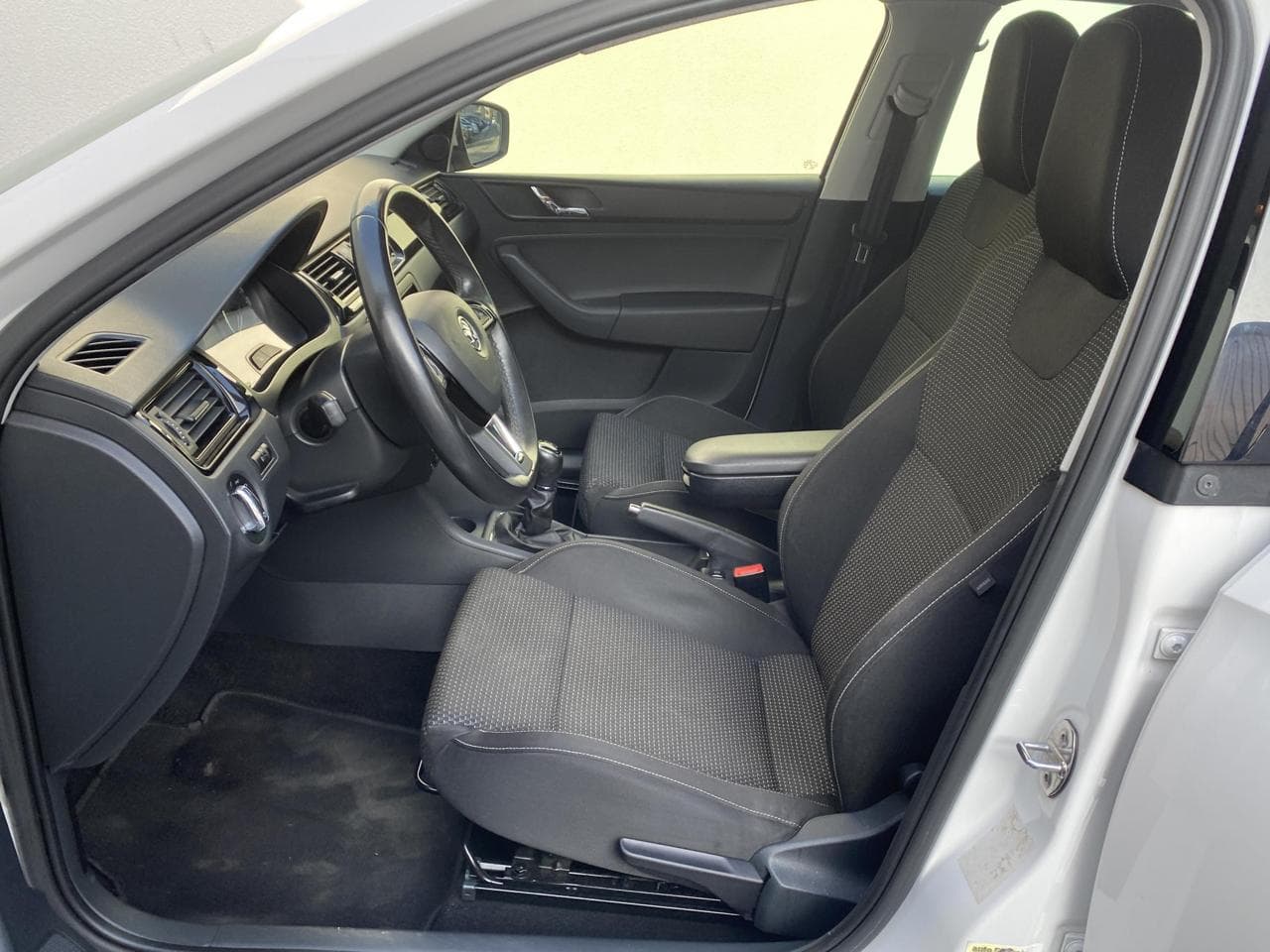 2013 Škoda Rapid - 9