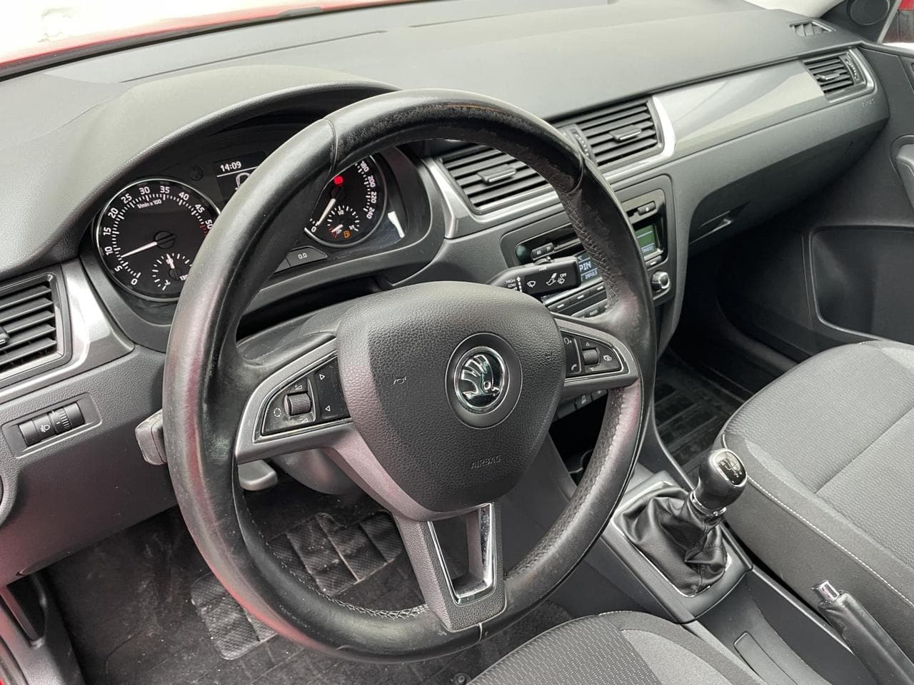 2014 Škoda Rapid - 11