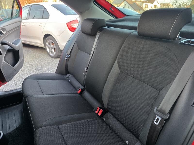 2013 Škoda Rapid - 10