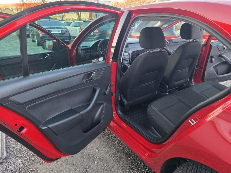 2013 Škoda Rapid - 8