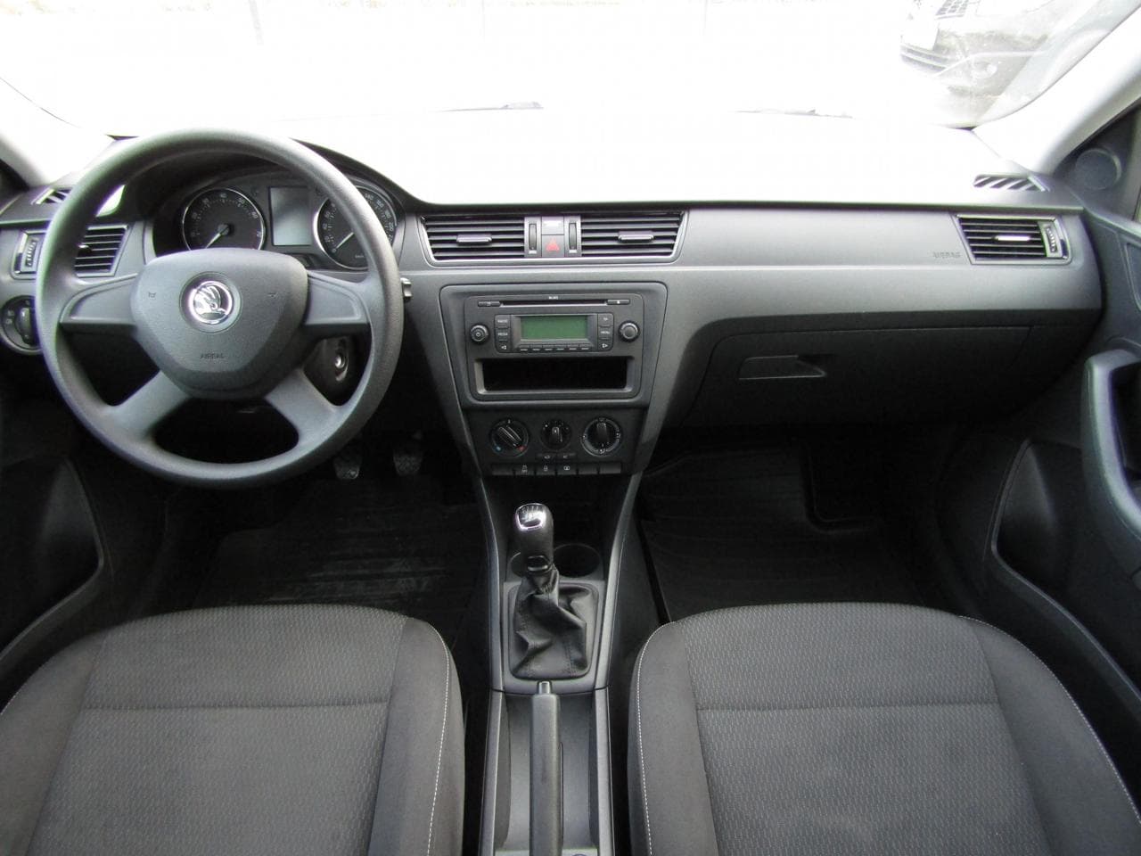 2013 Škoda Rapid - 8