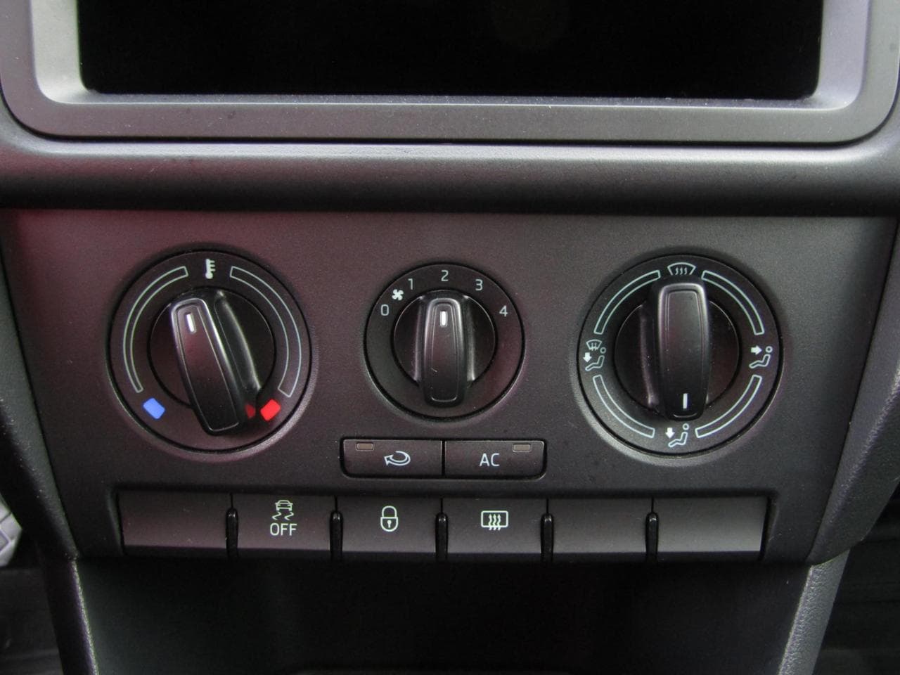 2013 Škoda Rapid - 12