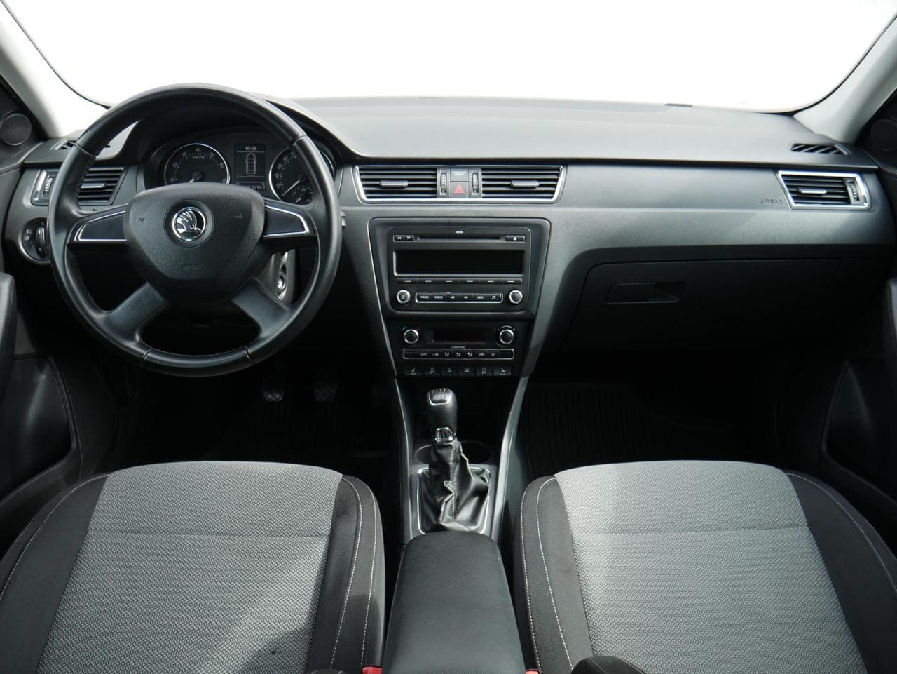 2012 Škoda RAPID - 8