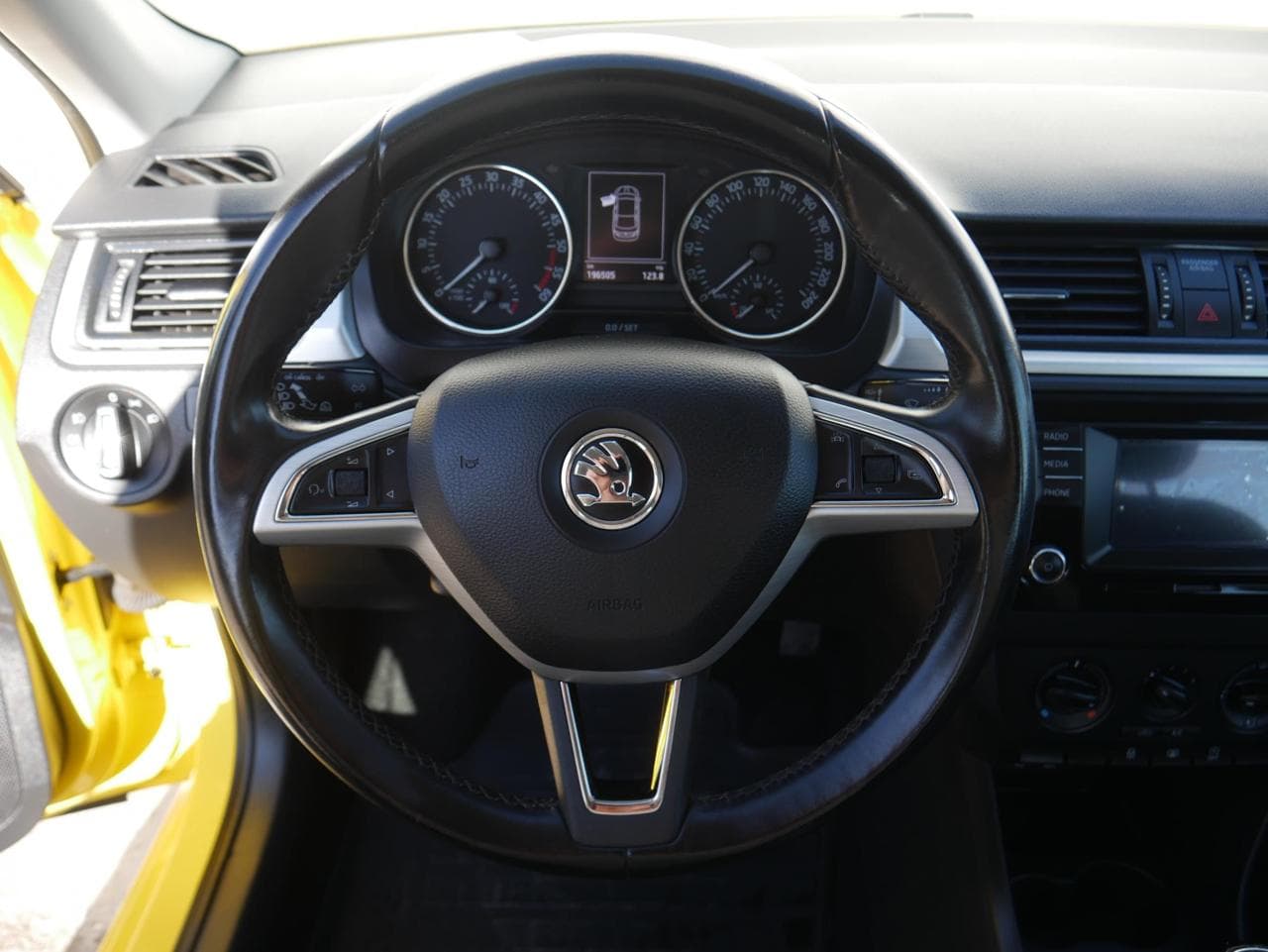 2017 Škoda RAPID - 14