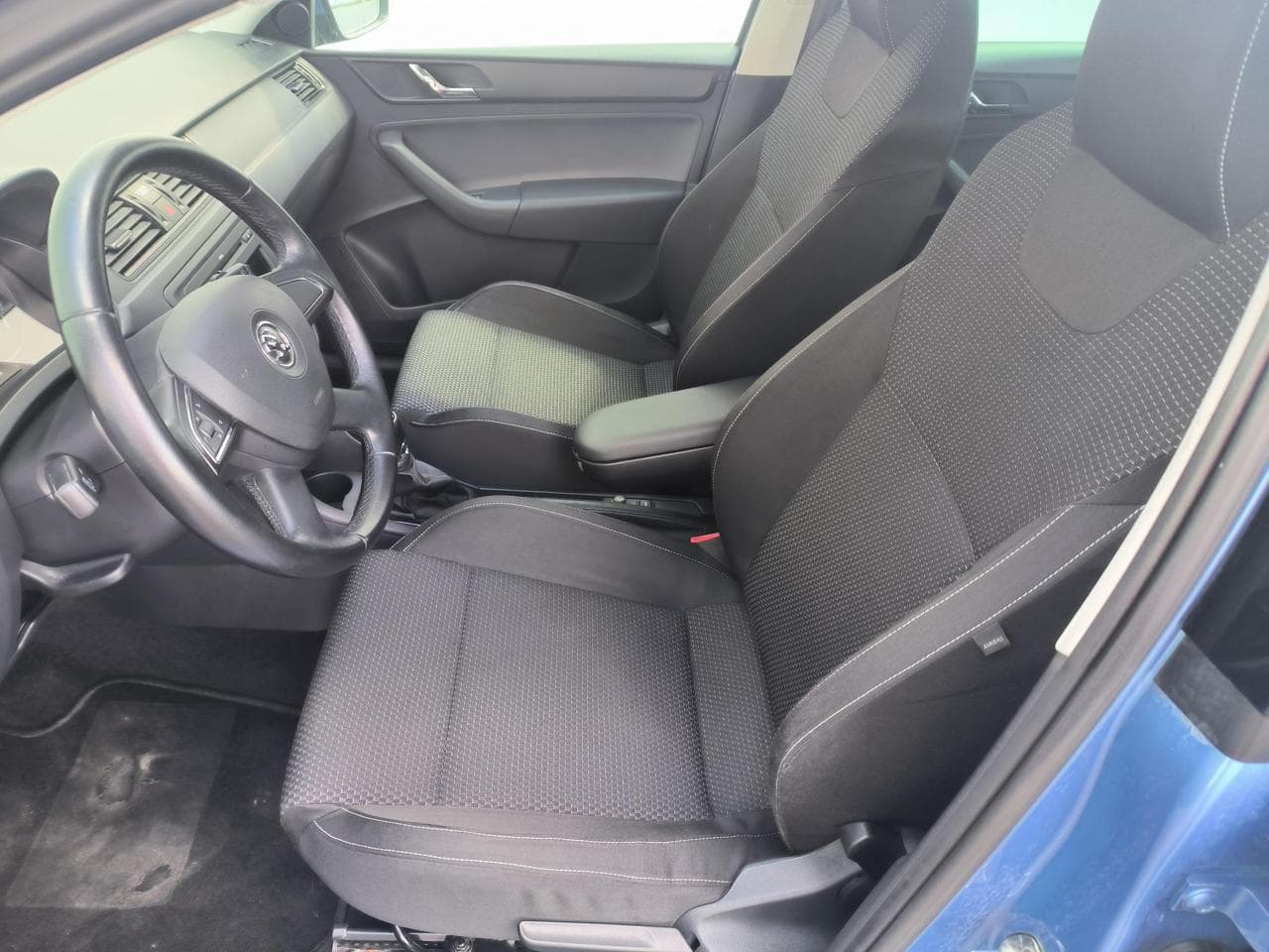 2013 Škoda RAPID - 9