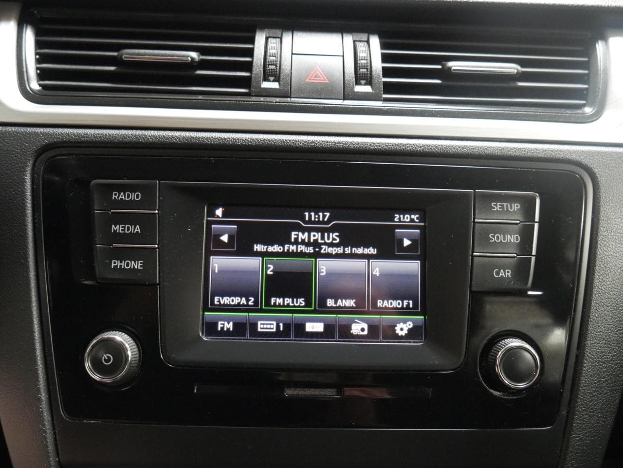 2016 Škoda RAPID - 16