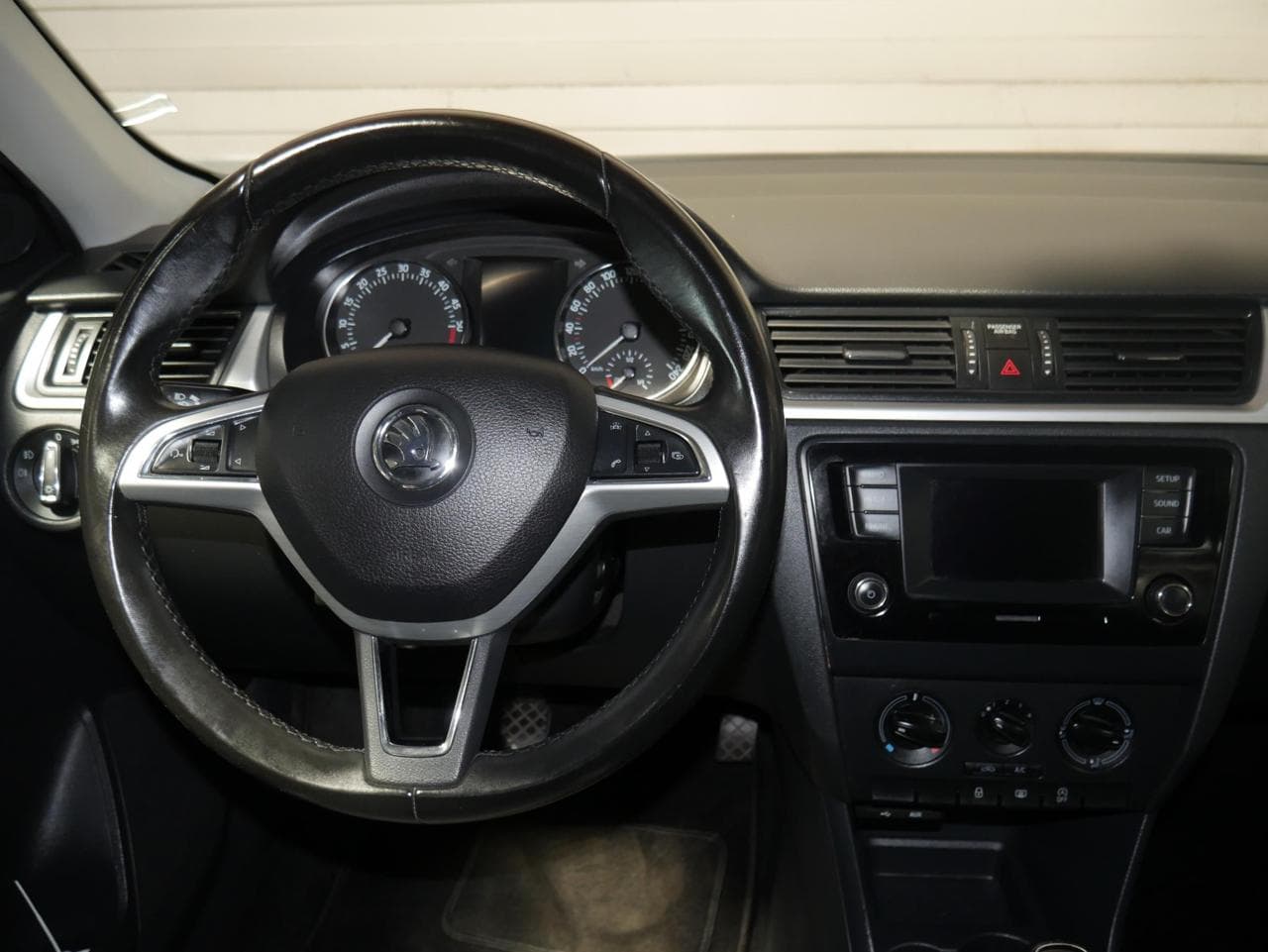 2016 Škoda RAPID - 13