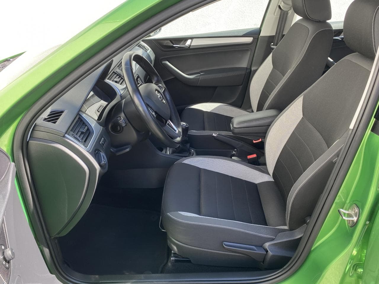 2017 Škoda RAPID - 9
