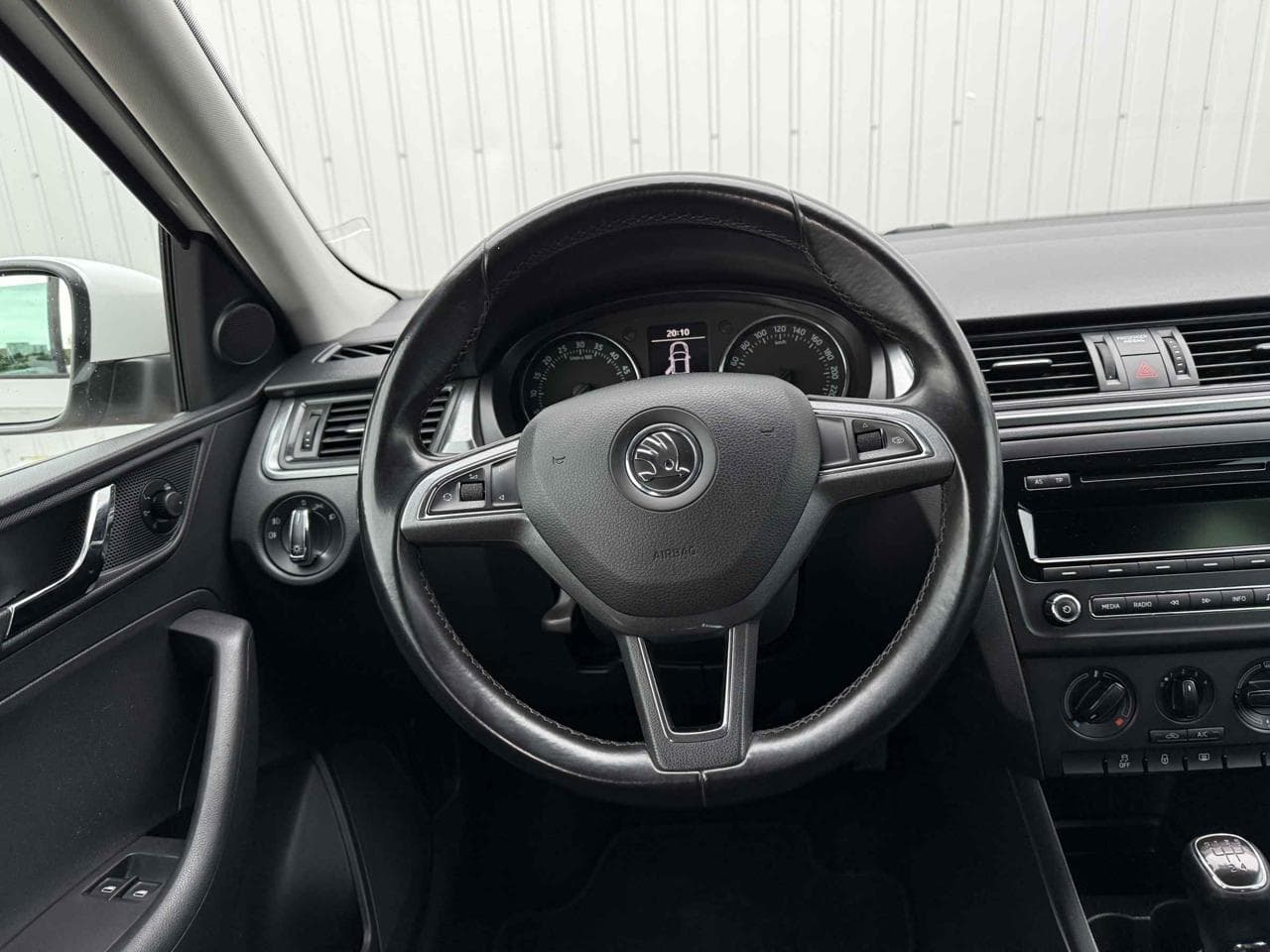 2014 Škoda RAPID - 18
