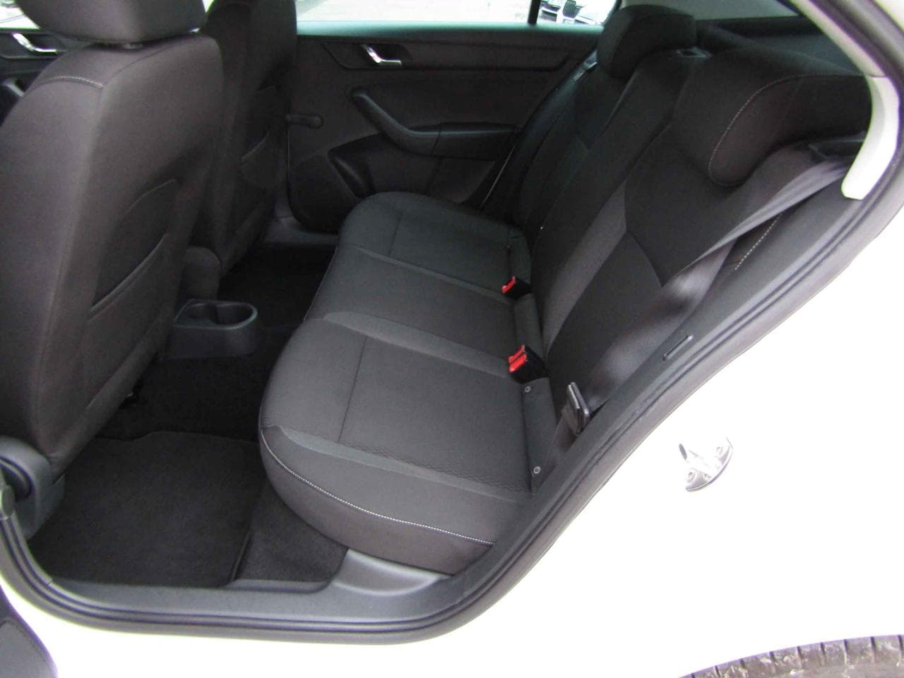 2014 Škoda RAPID - 14