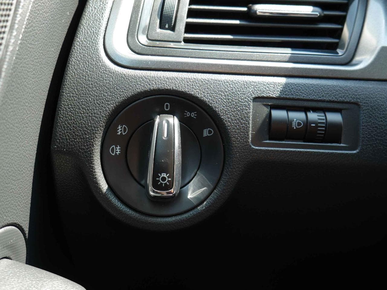 2015 Škoda RAPID - 32