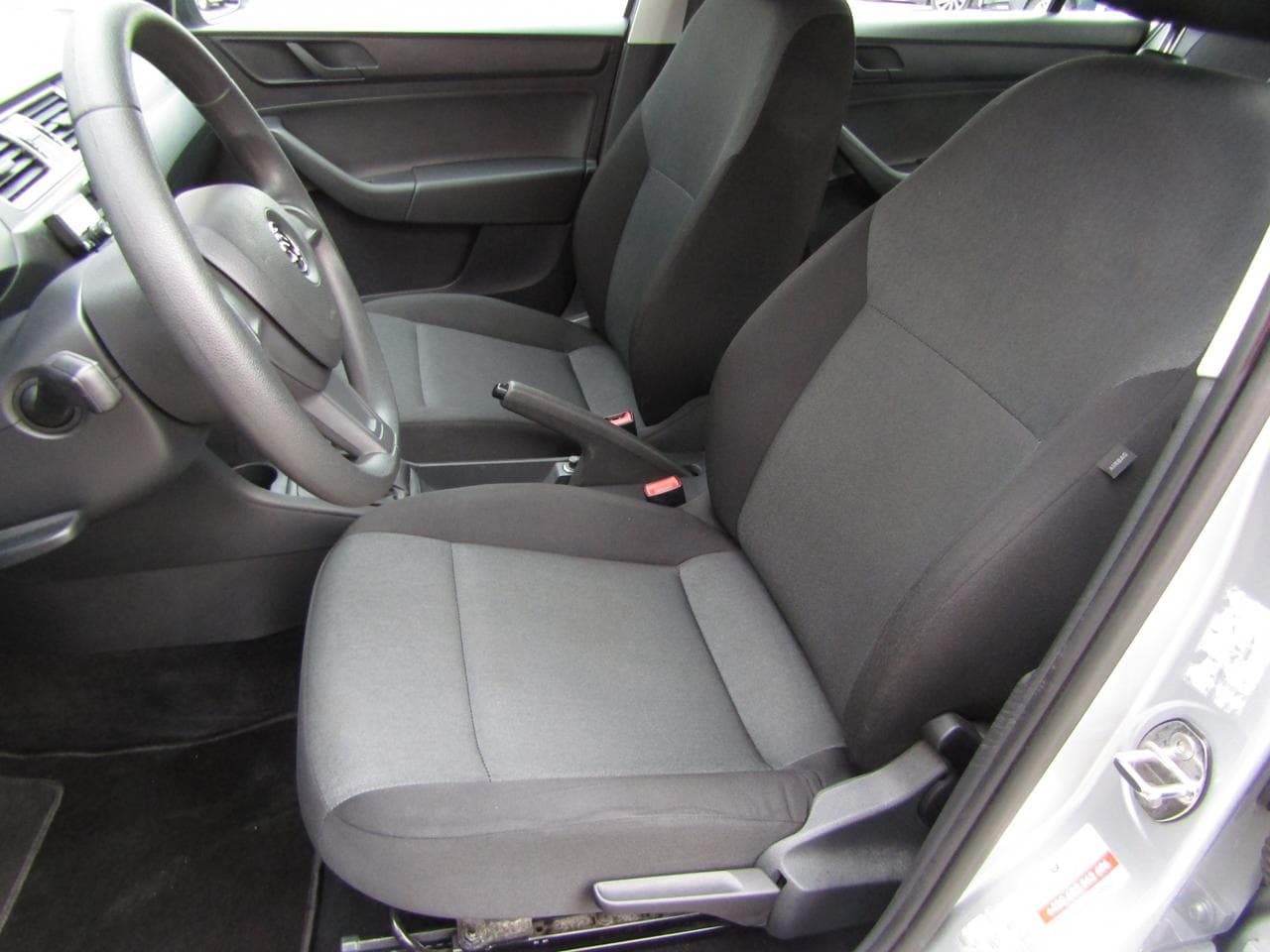2013 Škoda RAPID - 16