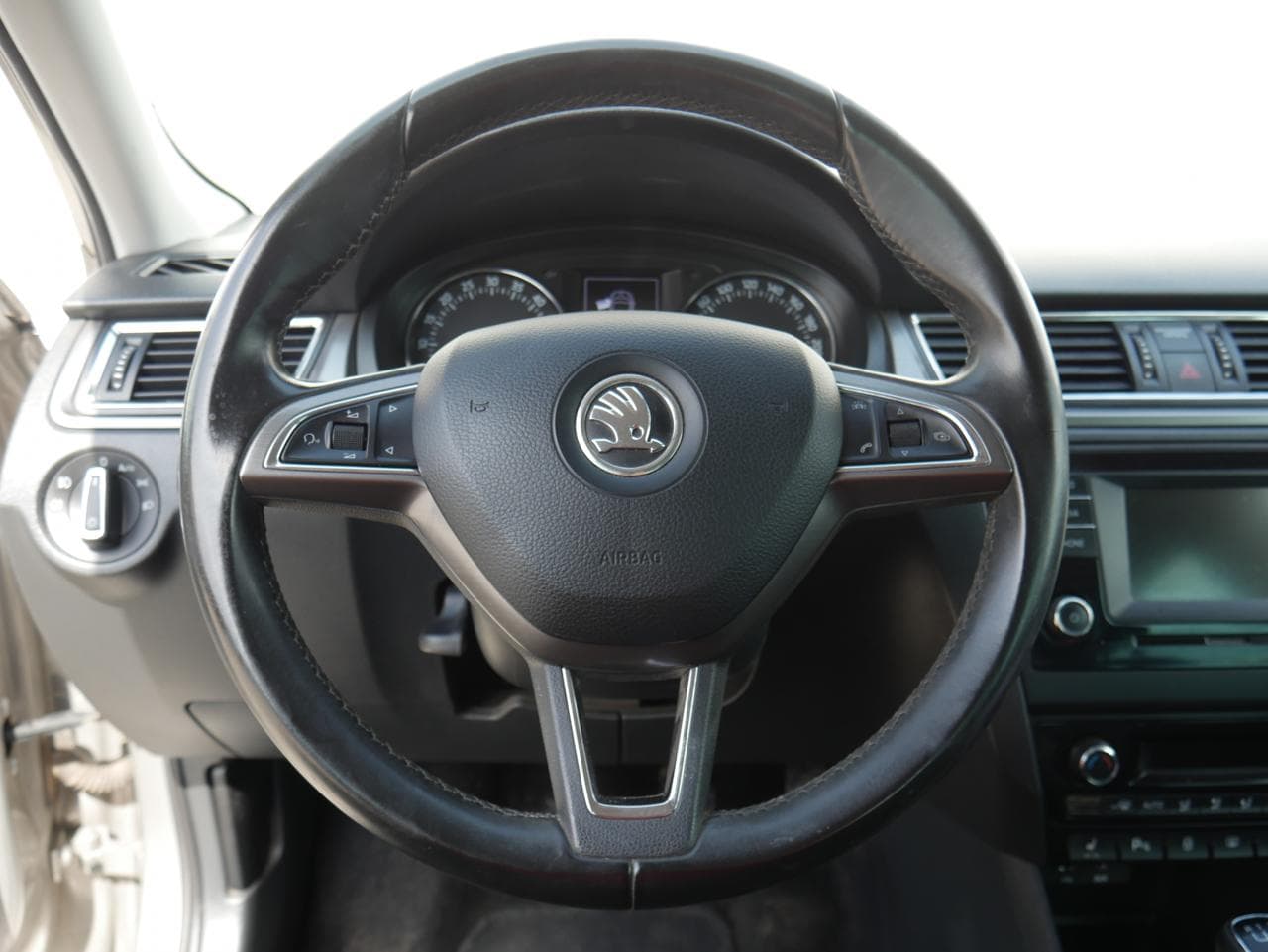 2015 Škoda RAPID - 13