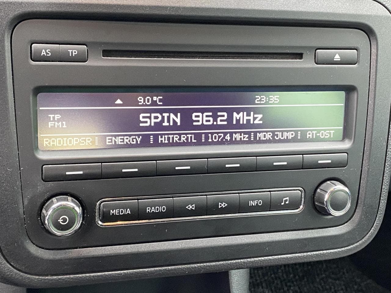 2013 Škoda Roomster - 15