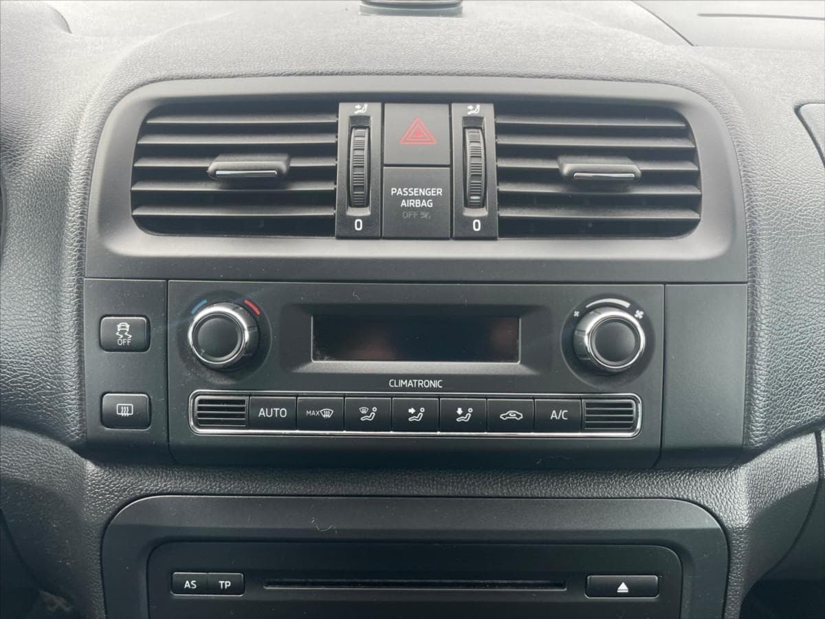 2014 Škoda Roomster - 8