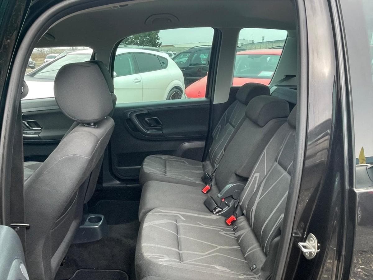 2014 Škoda Roomster - 11