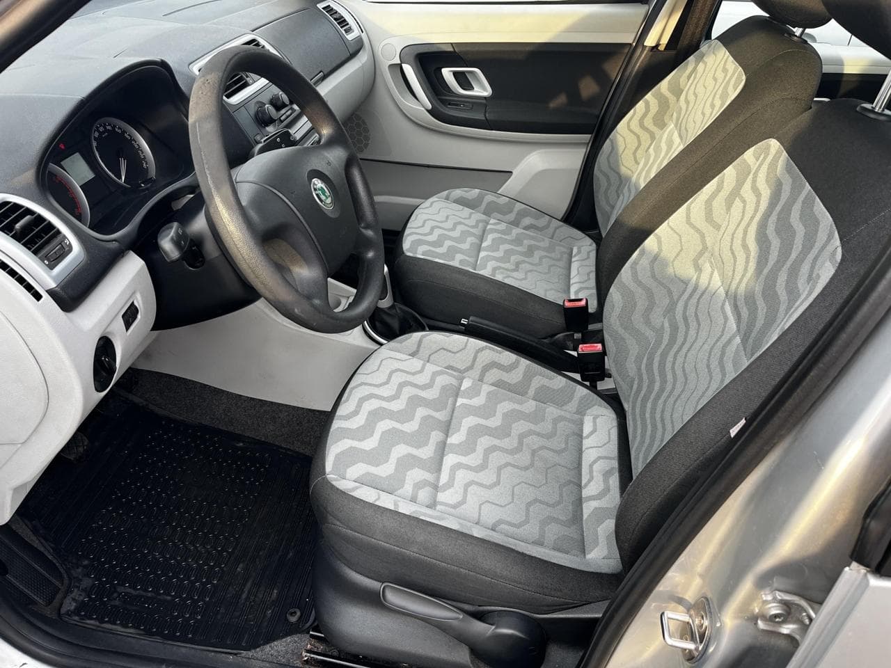 2008 Škoda ROOMSTER - 9