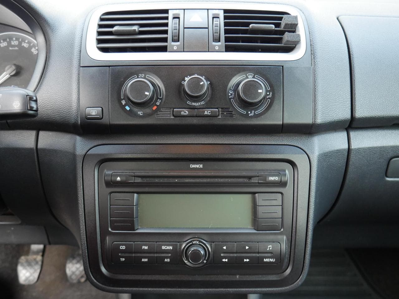 2008 Škoda Roomster - 25