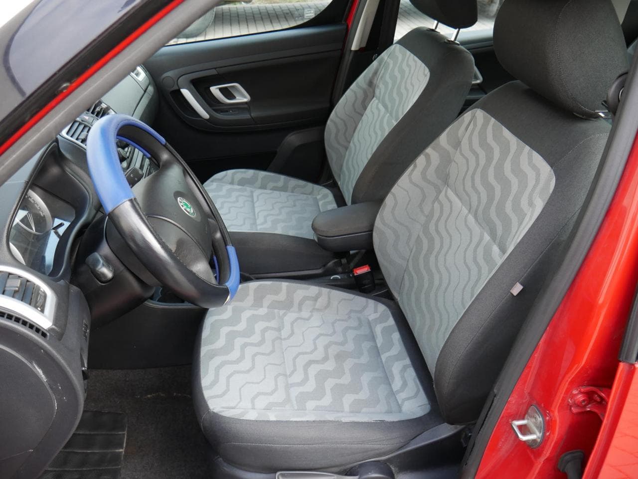 2008 Škoda Roomster - 17