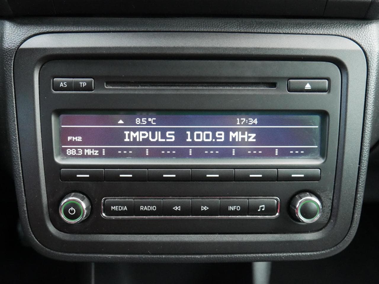 2014 Škoda Roomster - 23