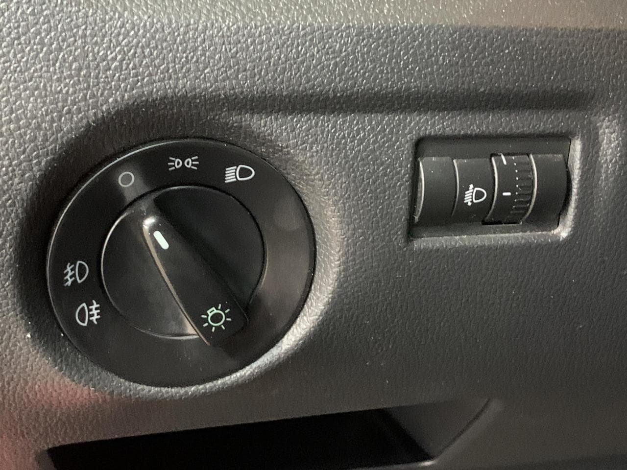 2010 Škoda Roomster - 33