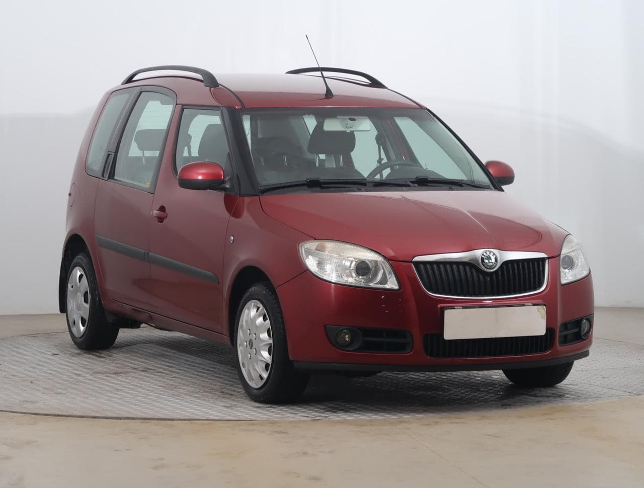 Škoda Roomster 1.6 16V 77kW MPV