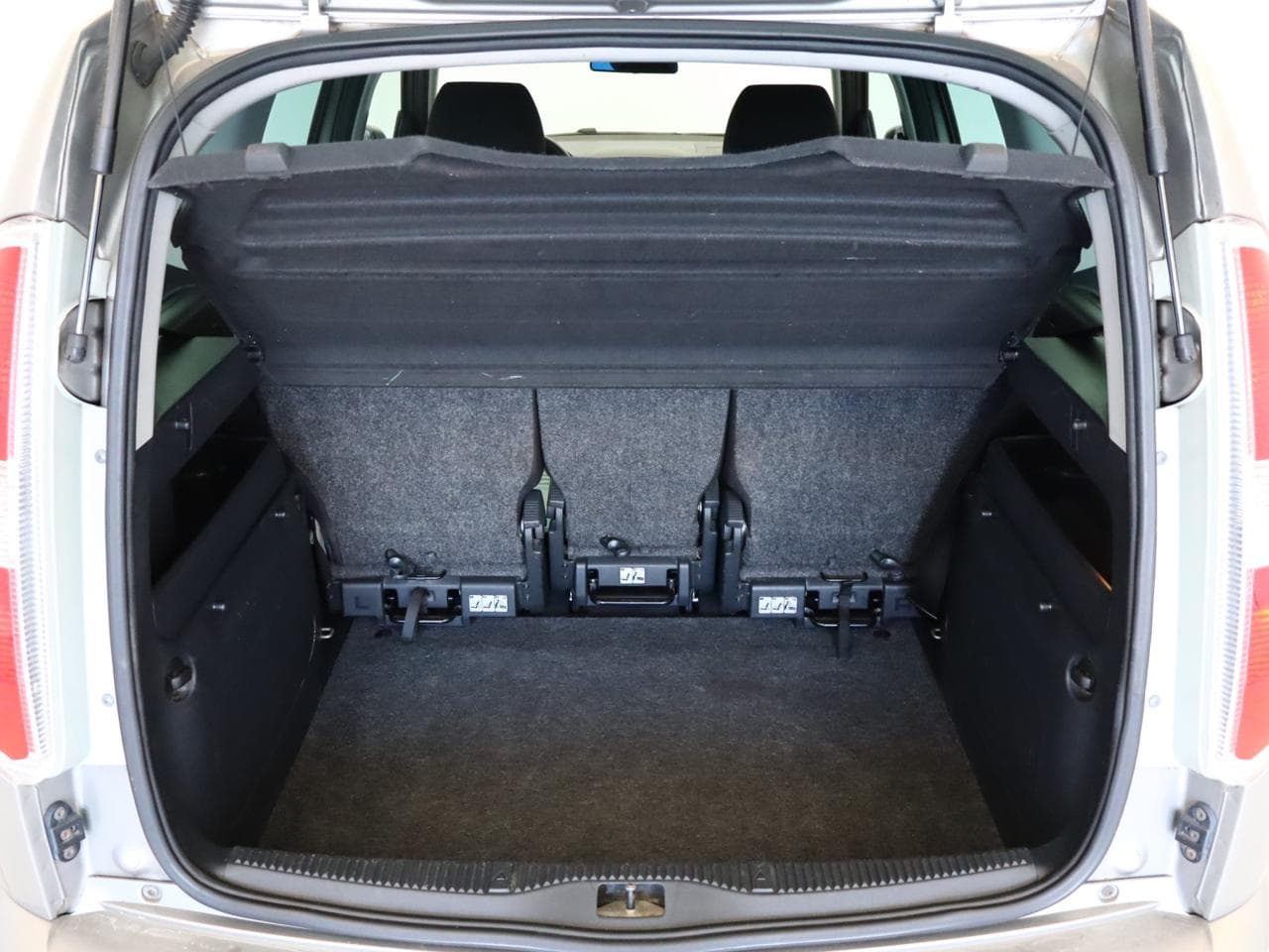 2011 Škoda ROOMSTER - 16