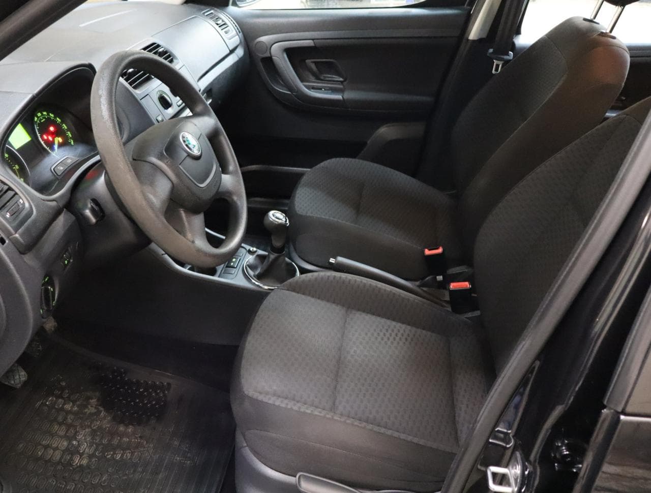 2012 Škoda ROOMSTER - 16