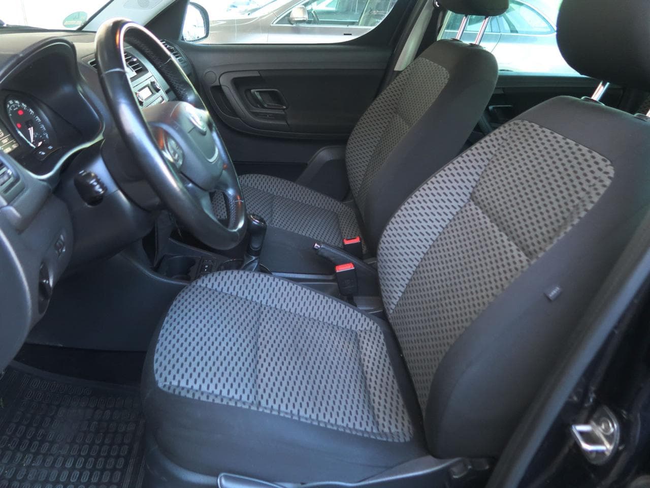 2011 Škoda ROOMSTER - 16