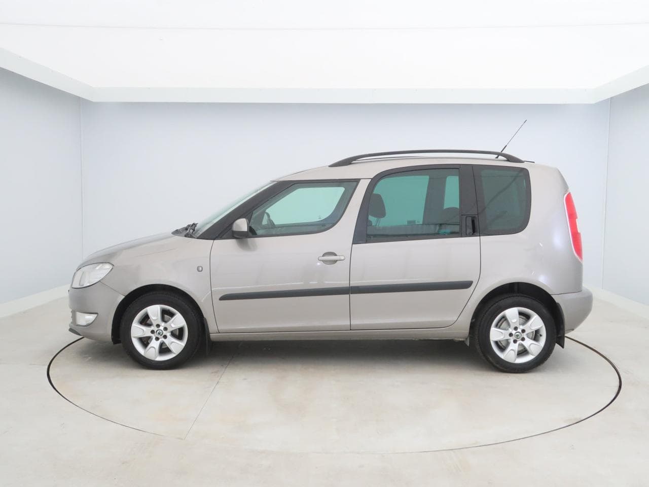 2010 Škoda ROOMSTER - 4