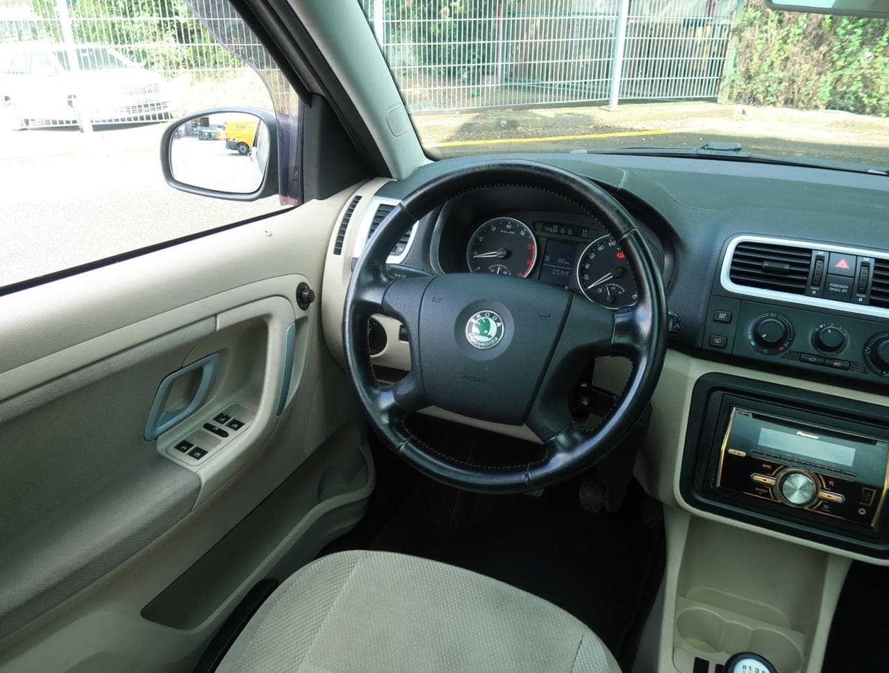 2007 Škoda ROOMSTER - 9