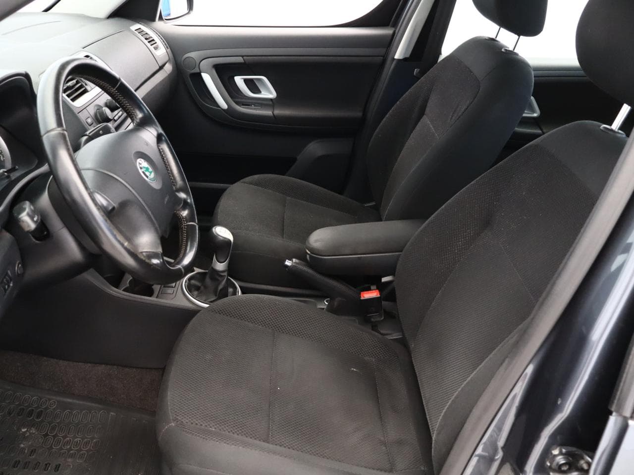 2009 Škoda ROOMSTER - 14